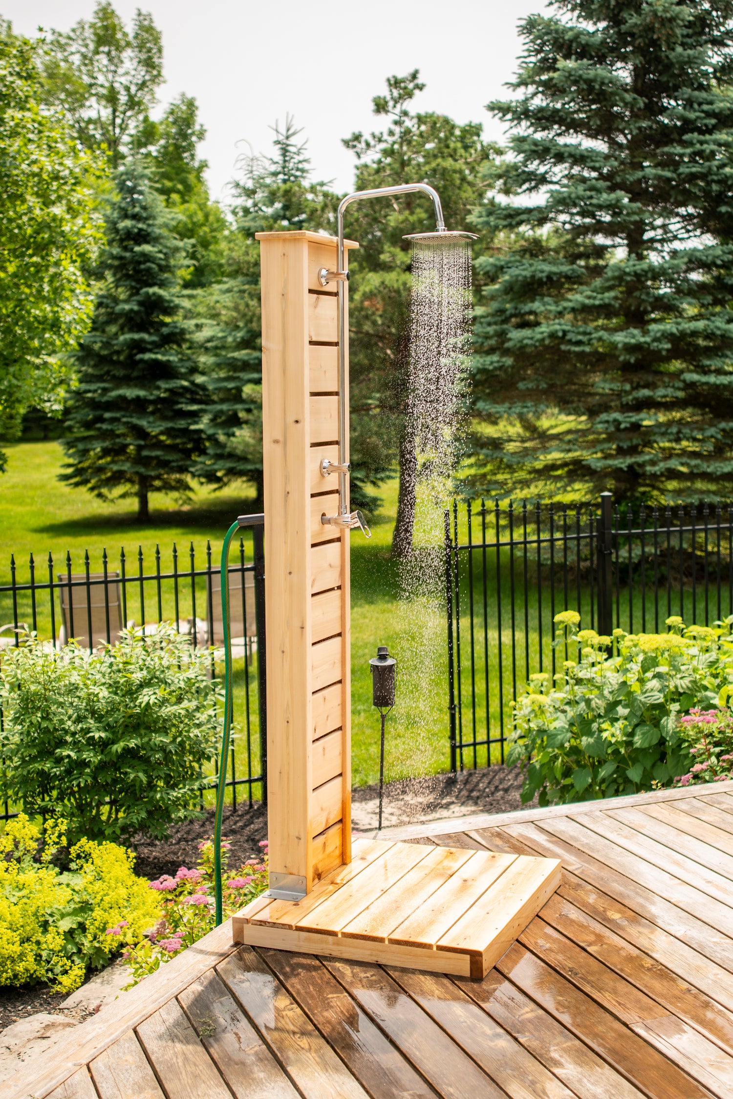 Sierra Outdoor Shower | Leisurecraft