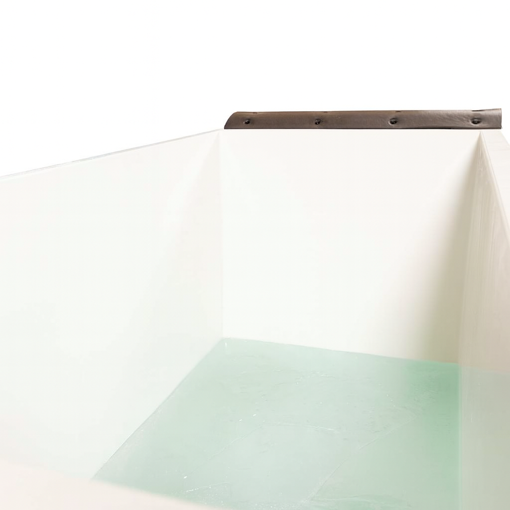 The Polar Plunge Tub | Leisurecraft